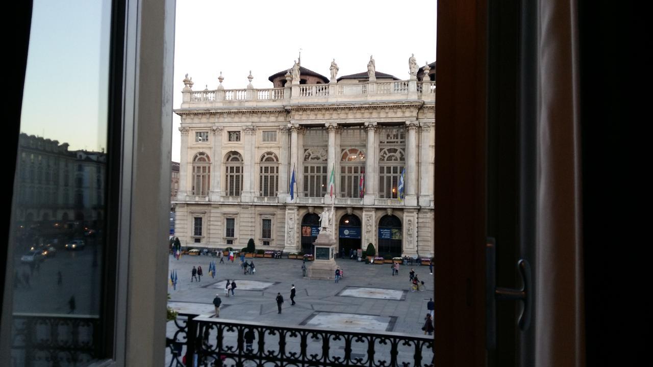 Piazza Castello Suite Турин Екстер'єр фото