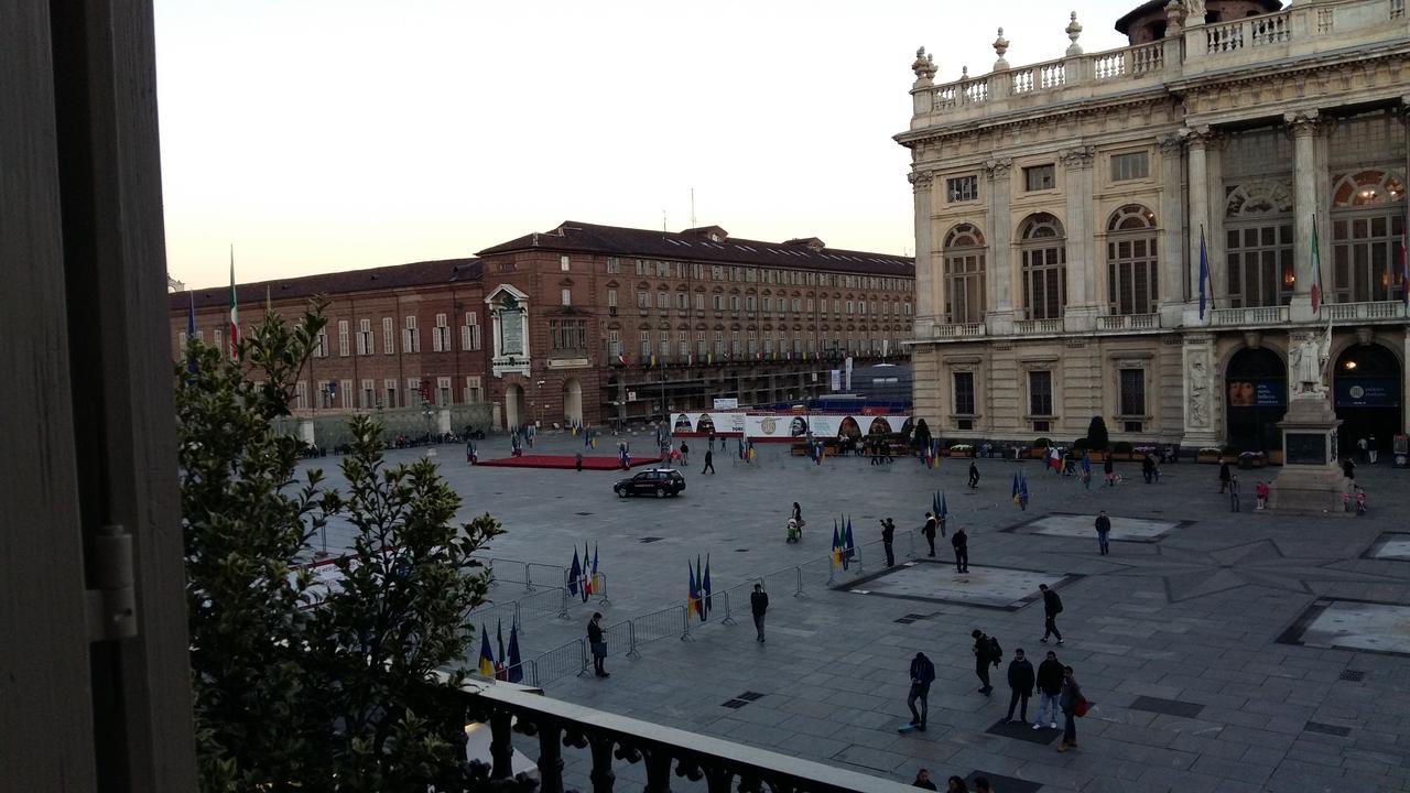 Piazza Castello Suite Турин Екстер'єр фото
